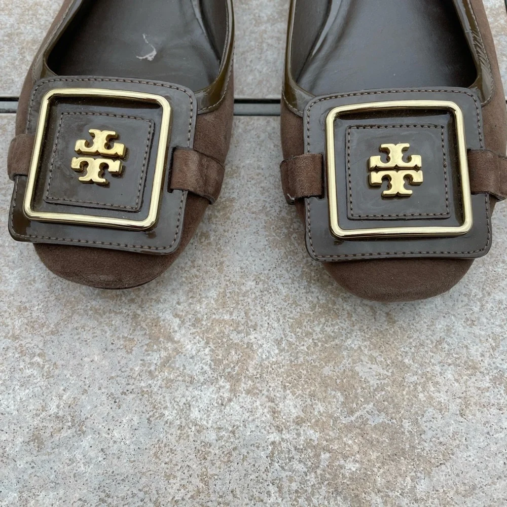 TORY BURCH Julian Mocha Suede Ballet Flats